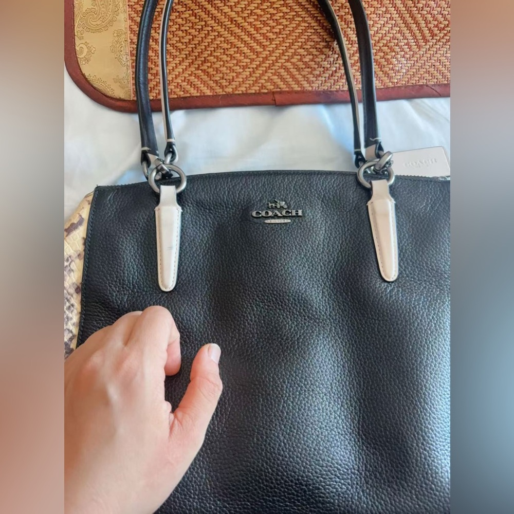 Coach Christie Carryall Black Beige Leather‎ Snake Embossed Satchel Bag - Picture 9 of 14